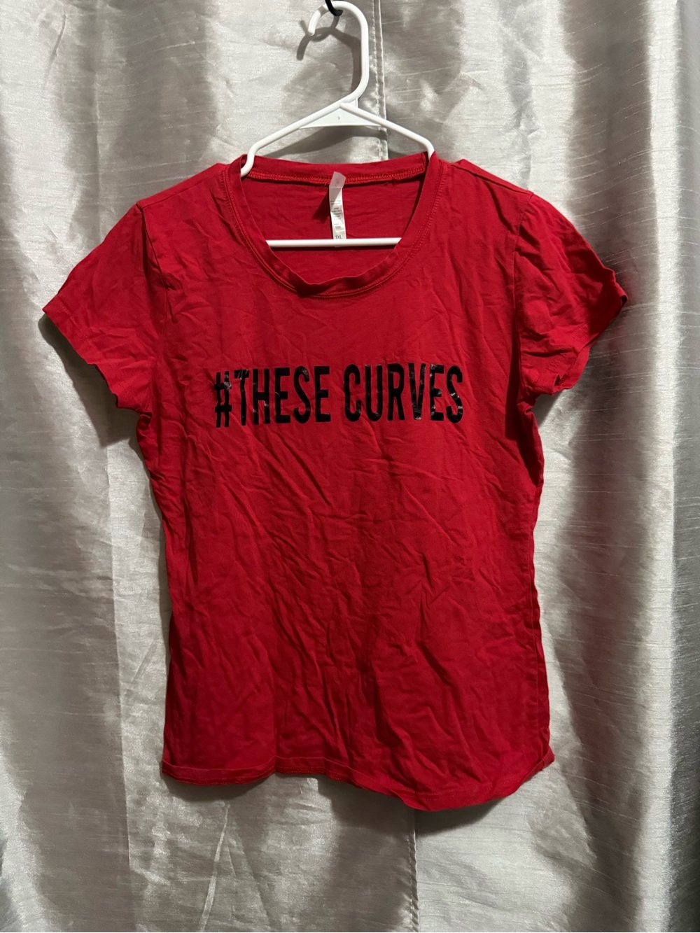 Women's Red Short-Sleeve Graphic Tee - #THESE CURVES